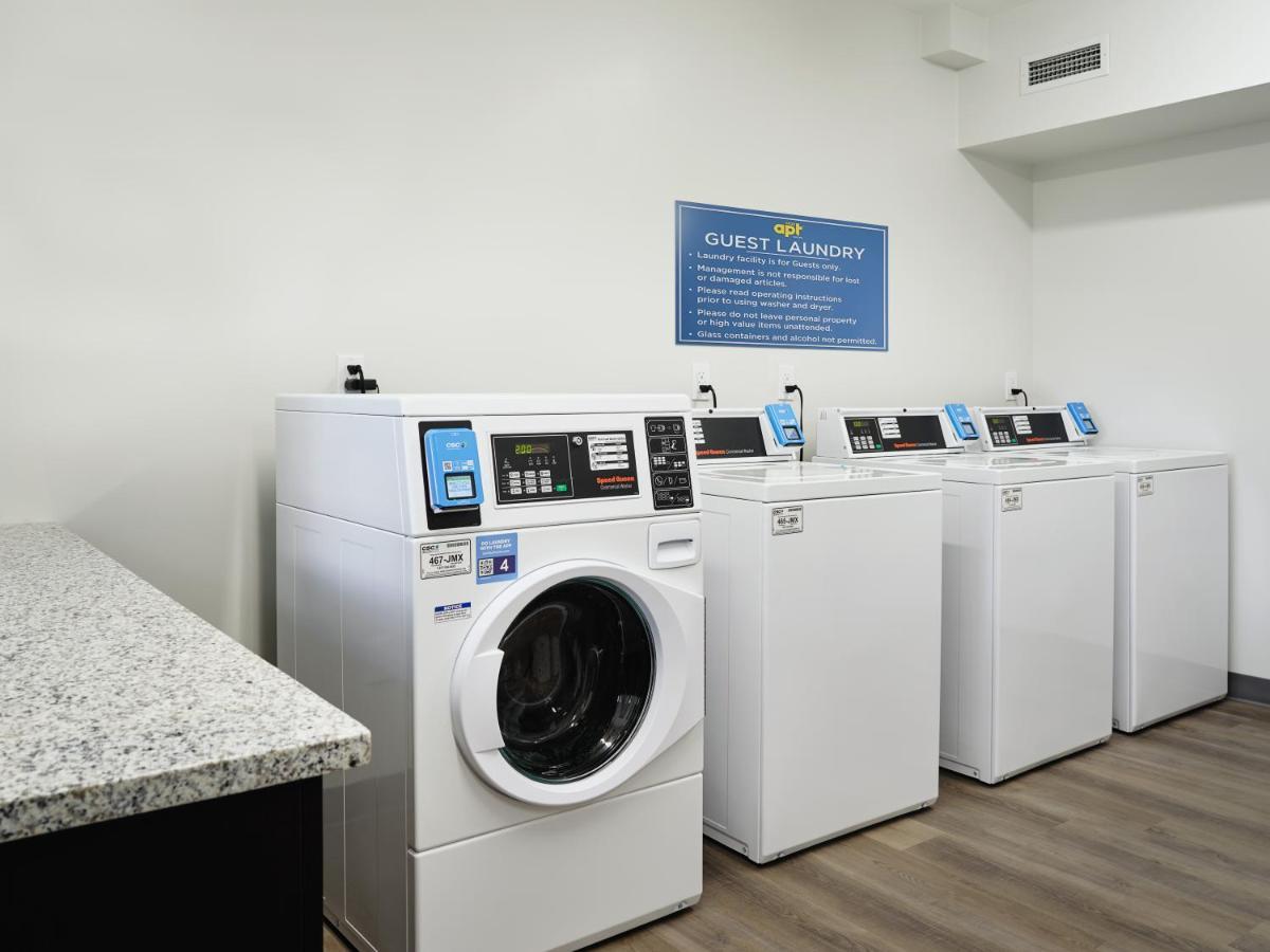 Stayapt Suites San Antonio-Randolph Live Oak Kültér fotó